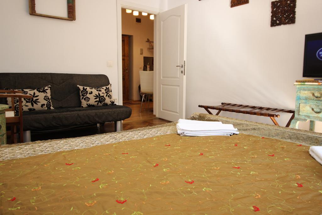 Versus Art Studio Brașov Cameră foto