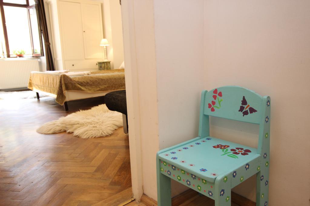 Versus Art Studio Brașov Cameră foto